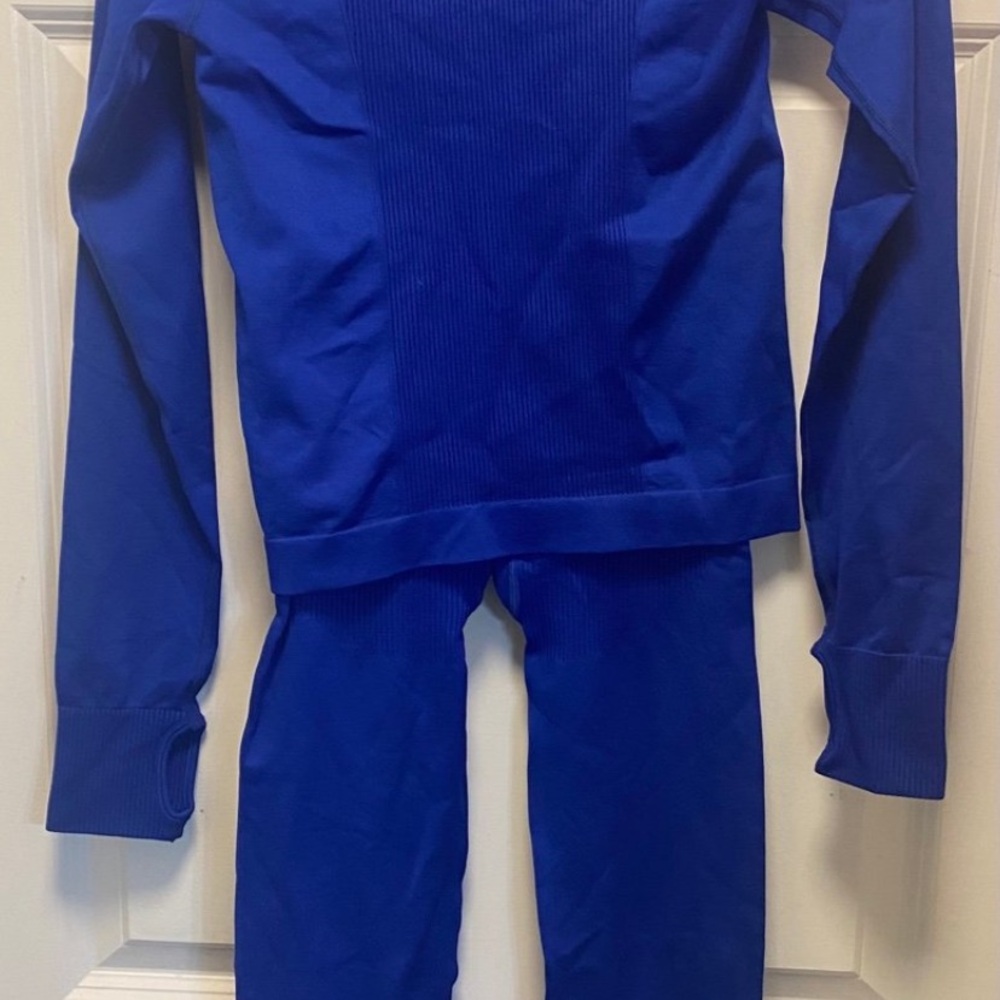 Blue Seamless Two-Piece Active Set